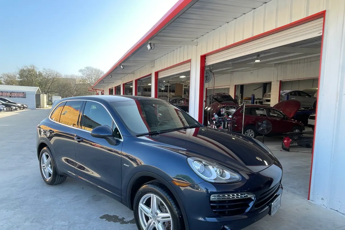 Blue Porsche Cayenne ready for final review